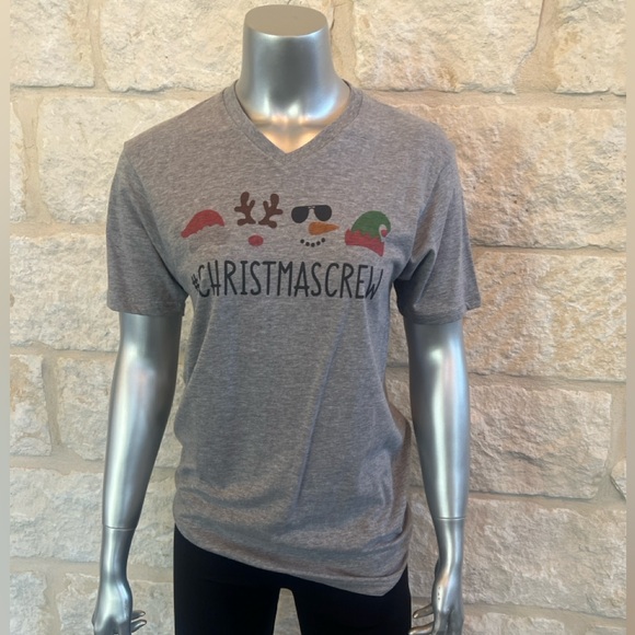 Title:
Christmas Crew Graphic Tee | Gray Holiday V-Neck | NWT - Picture 1 of 3
